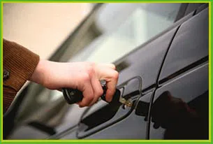 Miami Beach Lock And Key Miami Beach, FL 305-506-0616 - 13-car-unlock